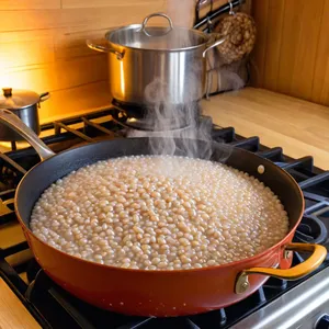 Рецепт Борщ с копченой колбасой и перловкой - Приготовление перловки