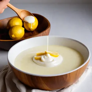 Рецепт Ботвинья с редисом и козьим сыром - Приготовление заправки