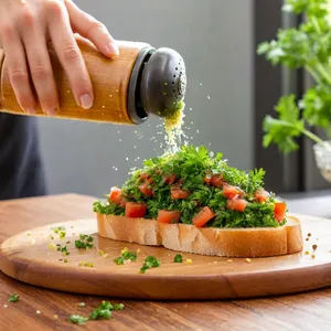 Рецепт Брускетты с анчоусами и лимонным цедрой - Финишный штрих