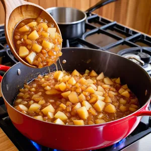 Рецепт Брускетты с беконом и яблочным чатни - Приготовление яблочного чатни