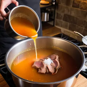 Рецепт Бульон для фо с лаймом и кинзой - Добавление специй и соусов