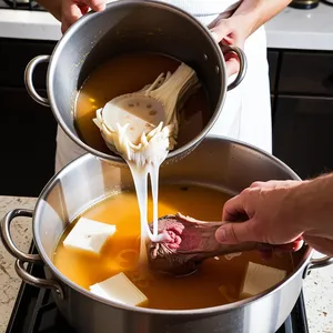 Рецепт Бульон с говяжьими костями и дайконом - Завершение и процеживание