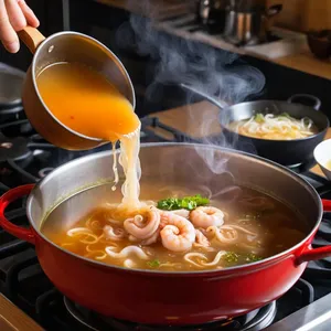 Рецепт Бульон с кальмаром и имбирным соусом - Добавление соуса