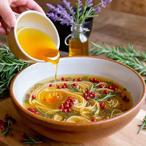 Рецепт Буженина с лавандовым мёдом и розовым перцем - Приготовление маринада