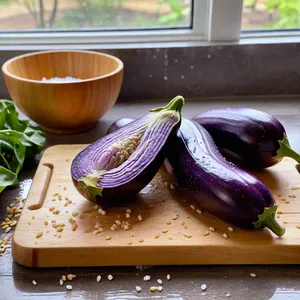 Рецепт Фаршированные баклажаны с грецкими орехами и гранатом - Подготовка баклажанов