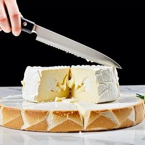 Рецепт Горячие канапе с камамбером и медом - Подготовка камамбера