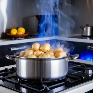 Рецепт Картофельное пюре с обжаренными артишоками и лимонным соком - Варка картофеля