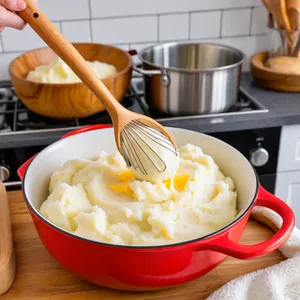 Рецепт Картофельное пюре с жареными кабачками и розмарином - Приготовление пюре