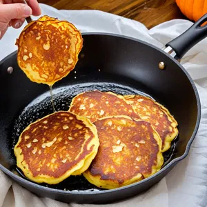 Рецепт Картофельные драники с тыквой и розмарином - Жарка драников