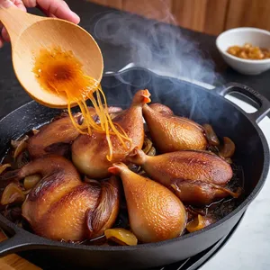 Рецепт Харчо с уткой и апельсиновым соусом - Обжарка утки и лука