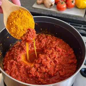 Рецепт Харира с бараниной и инжиром - Добавление специй