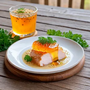 Рецепт Холодец из куриных лапок с имбирем и кунжутом - Подача