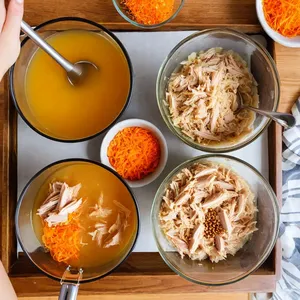 Рецепт Холодец из курицы с лавровым листом и черным перцем - Формовка холодца