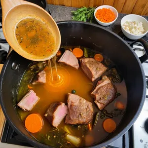 Рецепт Холодец из свиных ребрышек с медом и горчицей - Приготовление бульона