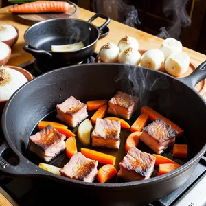 Рецепт Кулеш с копченой корейкой и ячневой крупой - Обжарка корейки и овощей