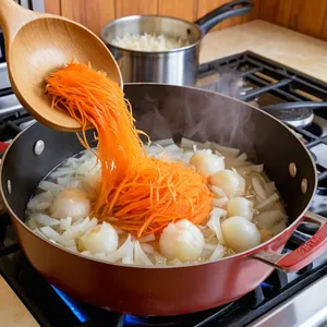 Рецепт Кулеш с копченым угрем и зеленым горошком - Обжарка овощей