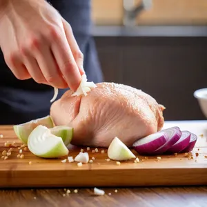 Рецепт Куриный суп-лапша с имбирем и шпинатом - Подготовка куриного филе и овощей