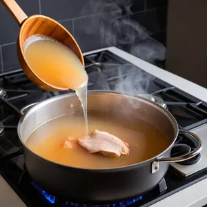 Рецепт Куриный суп-лапша с кукурузой и зеленым горошком - Приготовление бульона