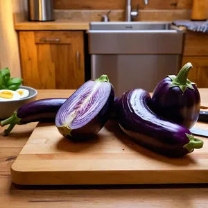 Рецепт Квашеные баклажаны с чесноком и зеленью - Подготовка баклажанов