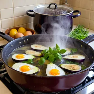Рецепт Квашеные баклажаны с чесноком и зеленью - Бланширование баклажанов