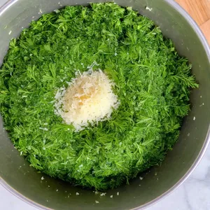 Рецепт Лосось под сырной корочкой с лимоном - Подготовка сырной корочки