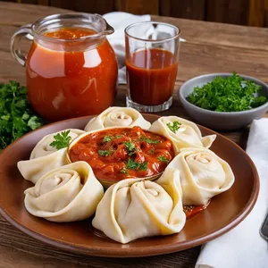 Рецепт Манты с картофелем и говядиной - Подача