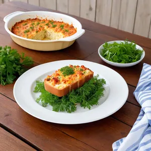 Рецепт Мясная запеканка с баклажанами и чеддером - Подача
