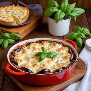 Рецепт Мясная запеканка с баклажанами и рикоттой - Подача