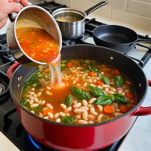 Рецепт Минестроне с фисташками и руколой - Варка супа
