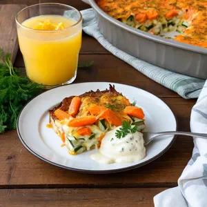 Рецепт Овощная запеканка с сыром и зеленью - Подача