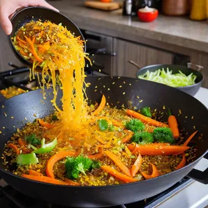 Рецепт Овощной плов с сельдереем и грецкими орехами - Обжарка овощной основы