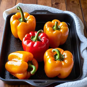 Рецепт Овощные корзинки с печеным перцем и кедровыми орешками - Запекание перца