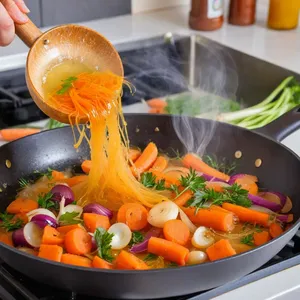 Рецепт Овощные котлеты с фасолью и кус-кусом - Обжарка овощей