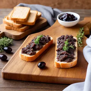 Рецепт Паштет из свинины с черносливом и тимьяном - Подача и украшение