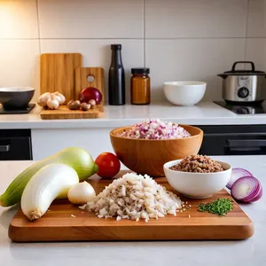 Рецепт Пельмени с курицей и шампиньонами в сливочном соусе - Подготовка ингредиентов
