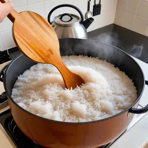 Рецепт Плов с бараниной и каштанами - Закладка риса