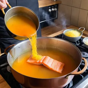 Рецепт Потаж из лосося с шафраном и сливками - Добавление бульона и лосося
