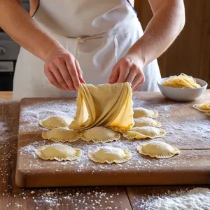 Рецепт Равиоли с перепелкой и гранатово-медовым соусом - Формирование равиоли