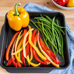 Рецепт Салат Нисуаз с печеными овощами и анчоусами - Запекание овощей