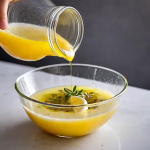 Рецепт Салат Нисуаз с вялеными томатами и оливками - Приготовление заправки