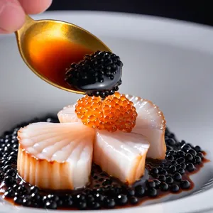 Рецепт Сашими из гребешка с икорным соусом - Добавление икорного соуса