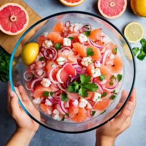 Рецепт Севиче из морского окуня с грейпфрутом и кинзой - Сборка блюда