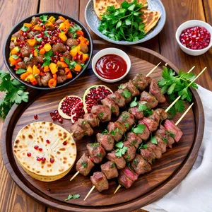 Рецепт Шашлык из баранины с гранатовым соусом - Подача шашлыка