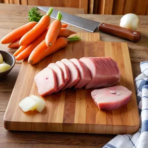 Рецепт Щи с квашеной капустой и свининой - Подготовка мяса и овощей