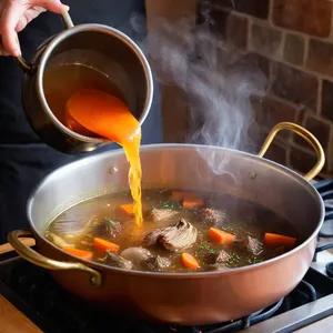 Рецепт Шурпа из утки с черносливом и яблоками - Добавление воды и специй