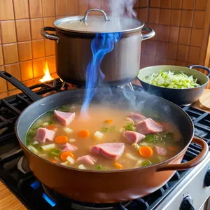 Рецепт Солянка с ветчиной и солёными огурчиками - Варка бульона