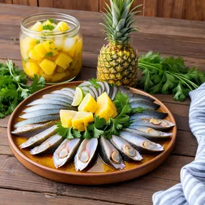 Рецепт Солёная сельдь с ананасом и кинзой - Подача