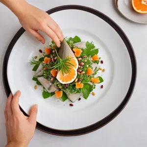 Рецепт Солёная сельдь с помело и кедровыми орешками - Сборка закуски