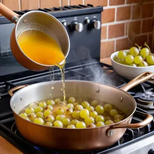Рецепт Стейк с соусом из крыжовника и жареными кедровыми орешками - Приготовление соуса из крыжовника