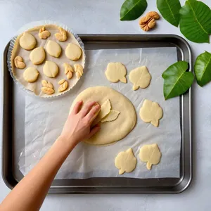 Рецепт Сырные листики с фейхоа и кешью - Формирование листиков